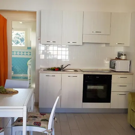 Affaccio Sul Golfo Dell'asinara Apartamento Badesi